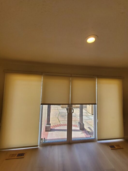 Roller Blinds (13)