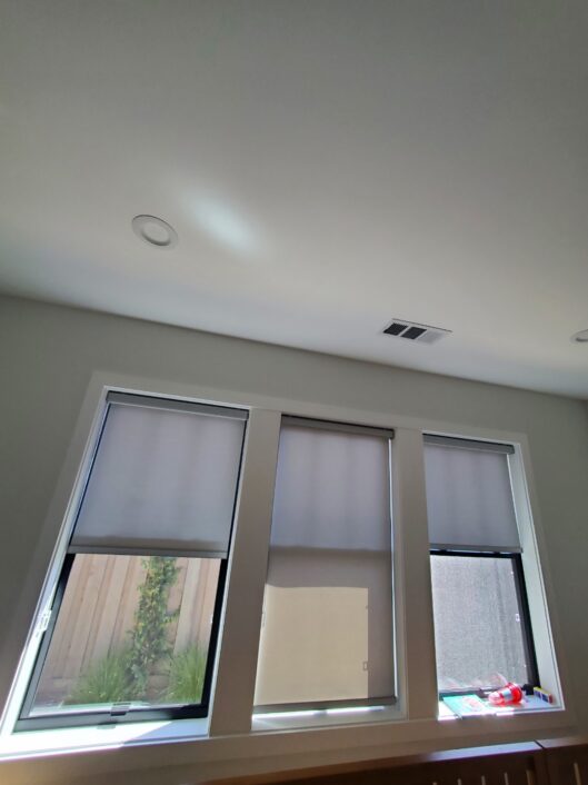 Roller Blinds (9)